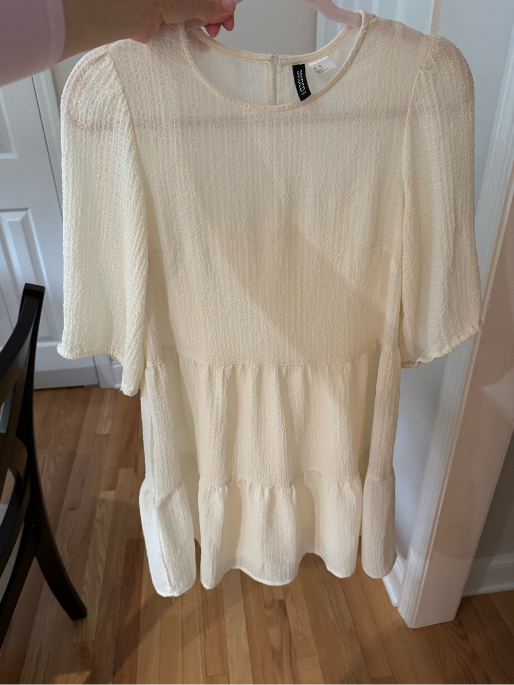 H&M Cream Textured Short-Sleeve Top - Picture 3 of 9